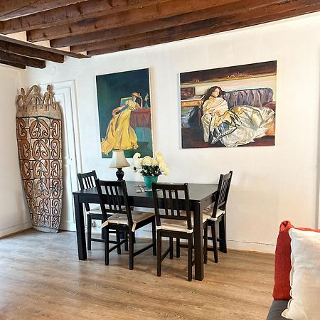 Spacious Apartment In Montparnasse Paris Bagian luar foto